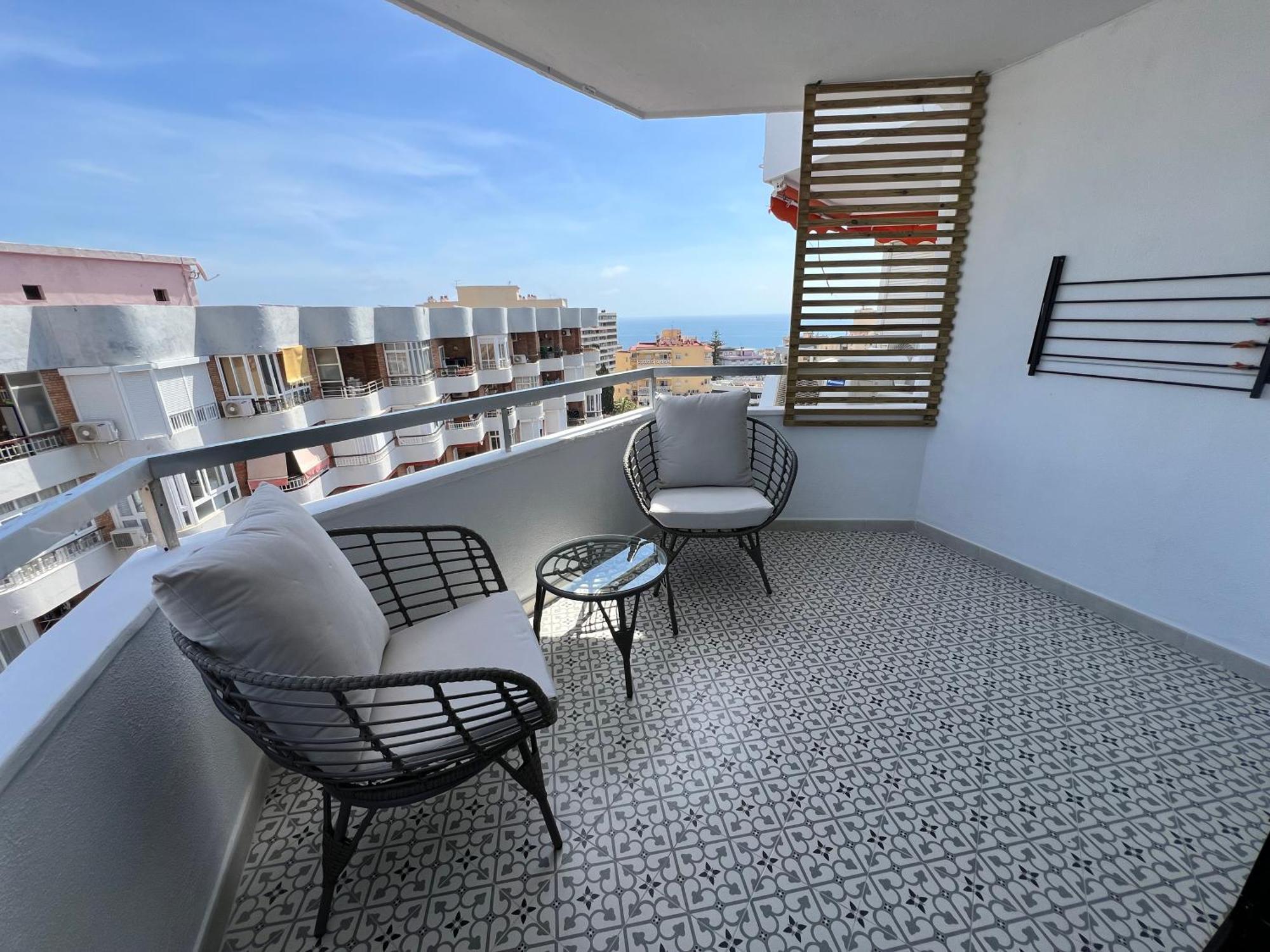 Alojamiento Joan Miro Torremolinos Bagian luar foto